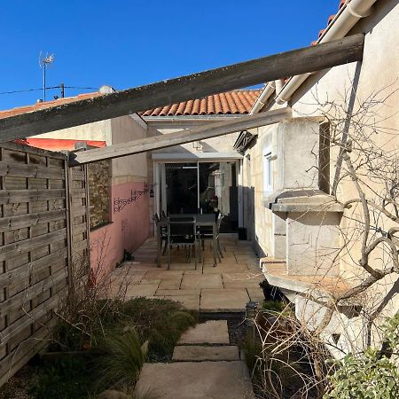 Maison Avec Jardin Et Garage Рошфор Екстер'єр фото